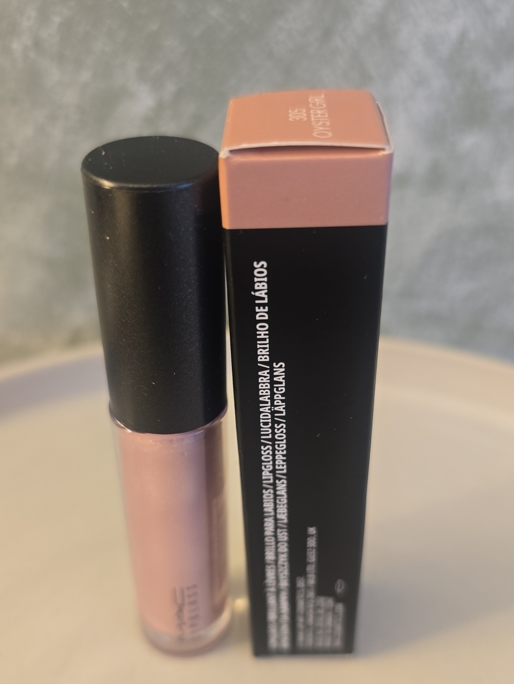 MAC Cosmetic Lipglass Lip Gloss - Oyster Girl, Glass Like Shine, Freshwater Pink - Picture 4 of 5